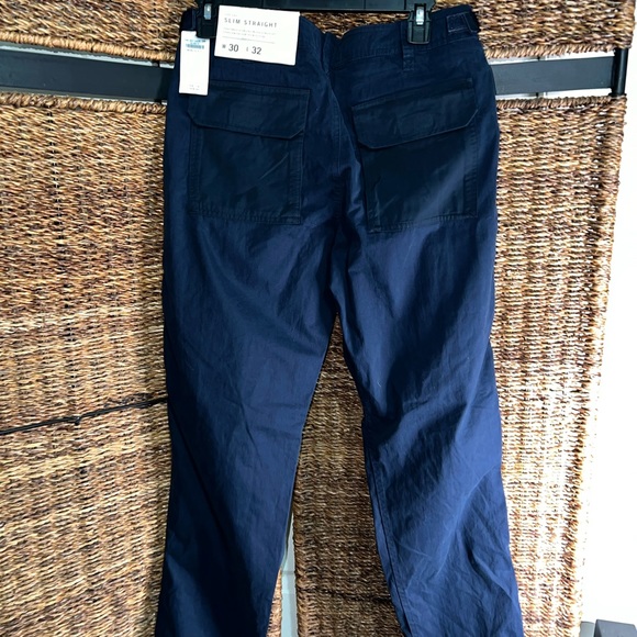 Abercrombie And Fitch cargo pants - Picture 2 of 9